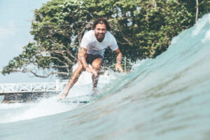 longboard surfing the island sri lanka
